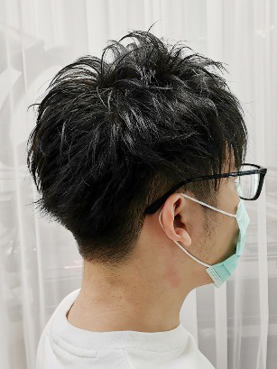 台北松山區日本美髮沙龍的男子髮型4